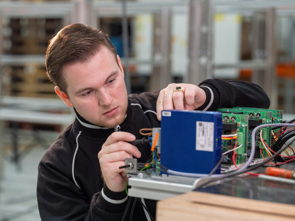 ‘Werkgevers houden tekort aan technici zelf in stand door mbo-diploma te eisen’