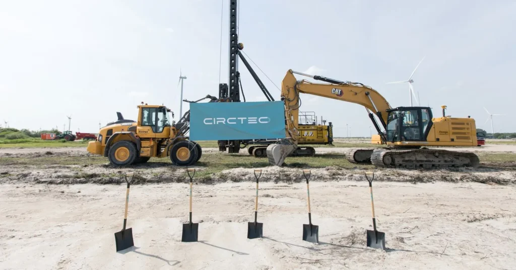 50 medewerkers mogen werven voor een nieuwe fabriek in Delfzijl, hoe pak je dat aan?